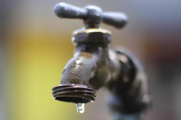 Aviso – Condicionamento no abastecimento de água aos lugares de Feteira, Casal da Nogueira, Casai...